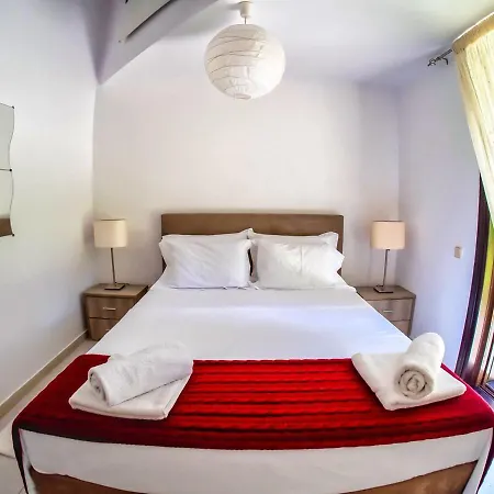 Sani Lili 7 Sani (Chalkidiki)