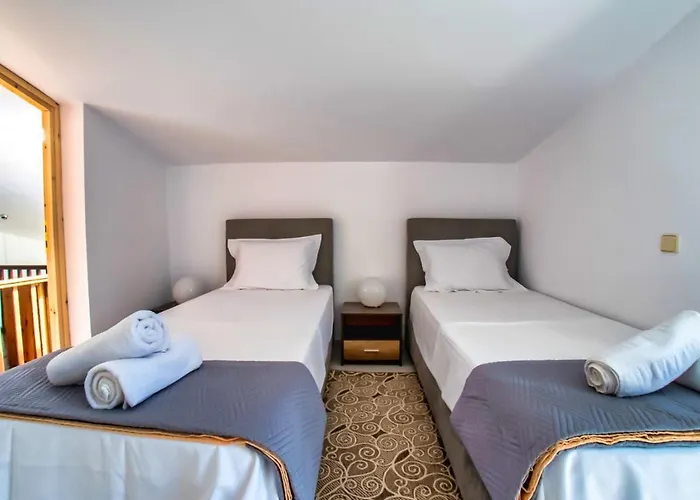 Sani Lili 7 Sani (Chalkidiki)